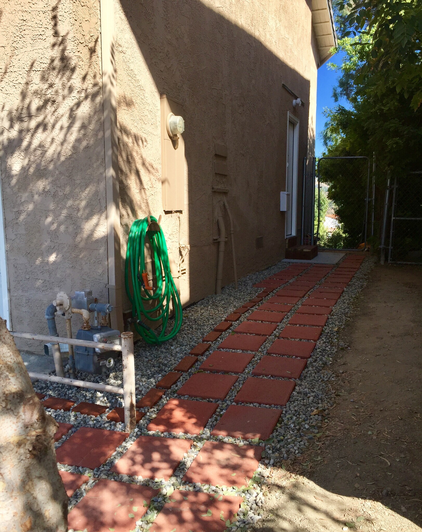 Entrance walkway - 22506 Quinta Rd