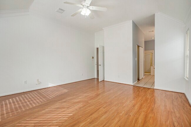 Building Photo - 1814 Heather Cove Ct