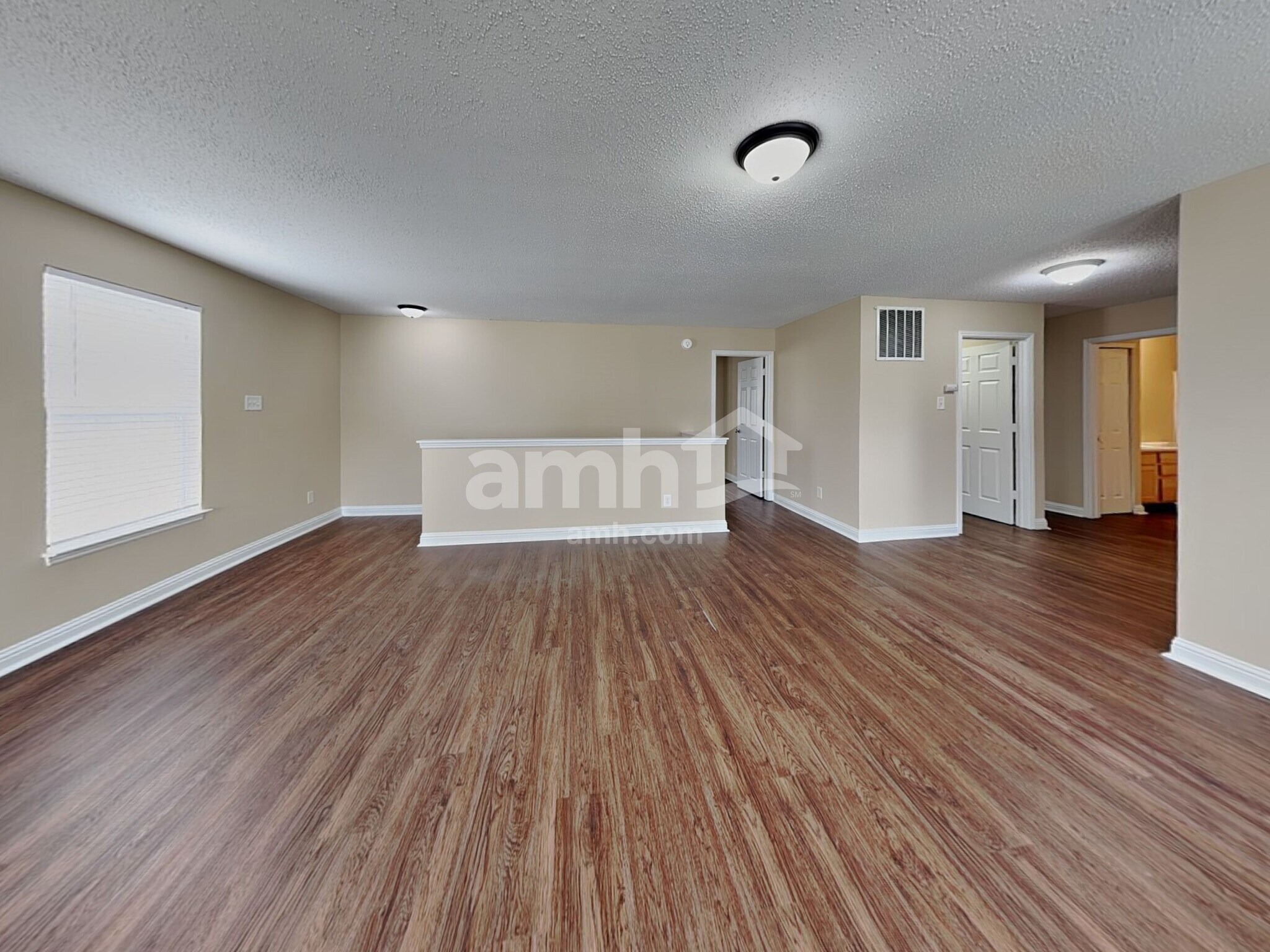 Building Photo - 12587 Majestic Way