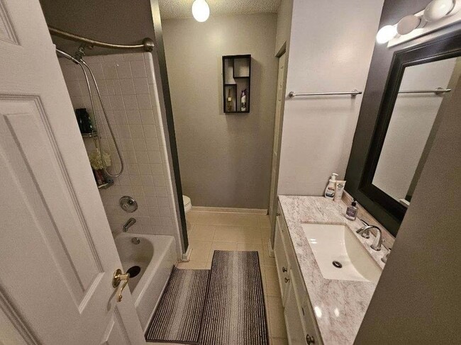 Building Photo - 5051 Mint Hill Ct