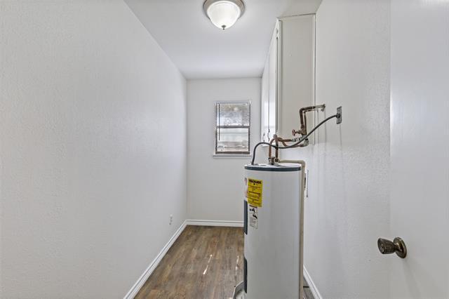 Building Photo - 420 S Riggins St