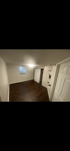Building Photo - 2321 Jackson Ave