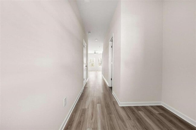 Building Photo - 1328 Riverstone Rd