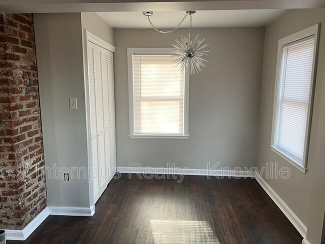 Building Photo - 4450 Galbraith School Rd