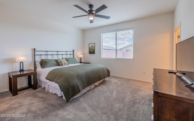 Building Photo - 13154 E Apex Mine Wy