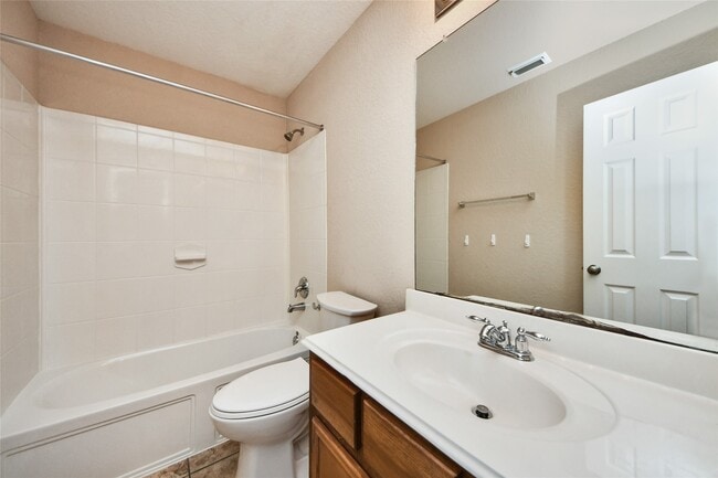 Building Photo - 11426 Ryan Manor Dr