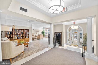 Building Photo - 4951 Brenman Park Dr