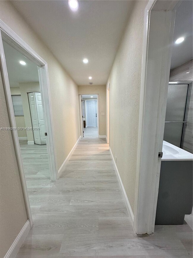 Building Photo - 108 NW 3rd Ave