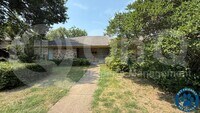 Building Photo - 8347 Lullwater Dr