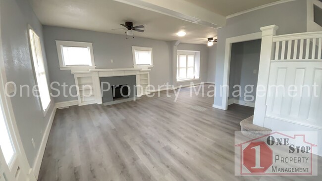 Building Photo - Charming 3-bedroom, 2-bath home in Kansas ...