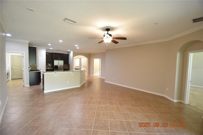 Building Photo - 15660 Starling Water Dr