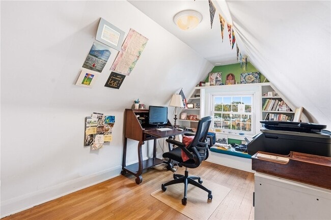 Building Photo - 901 S Trenton Ave