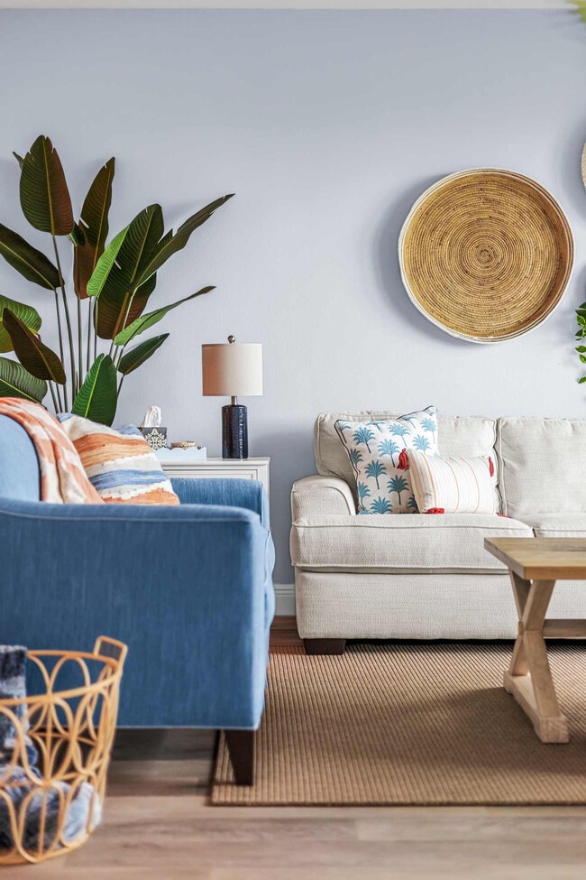 Building Photo - 605 Kemp St