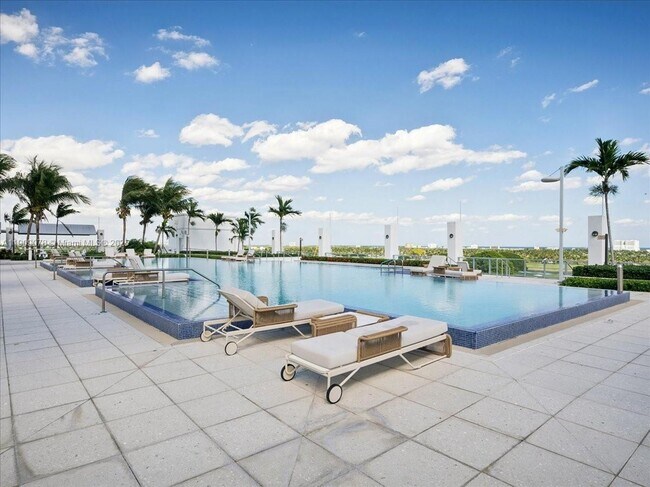 Building Photo - 1776 Polk St