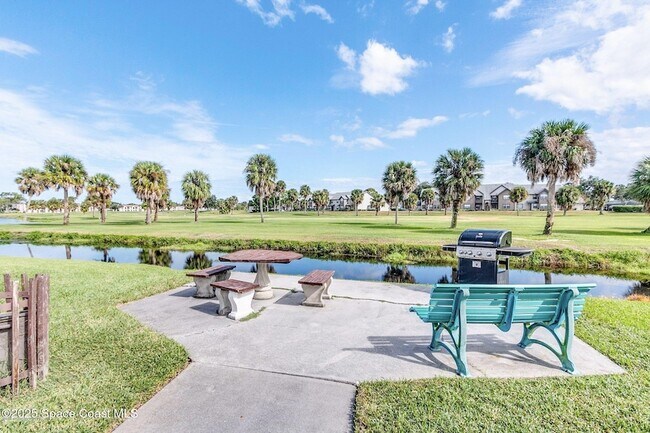 Building Photo - 2727 N Wickham Rd