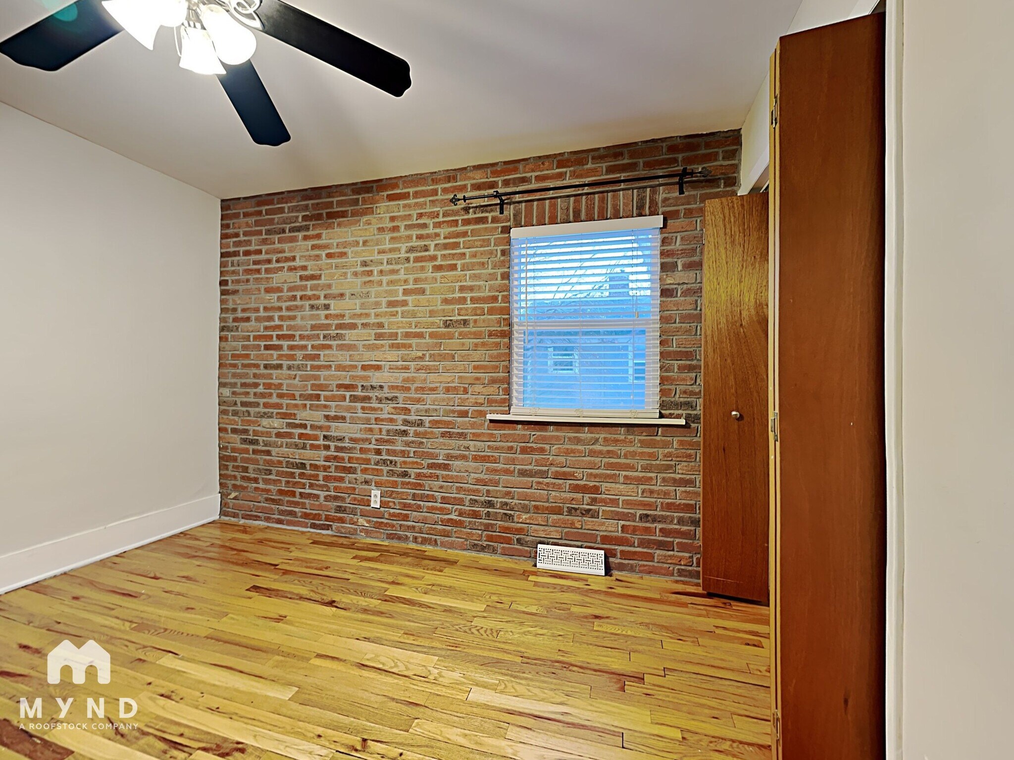 Building Photo - 4465 Meade St