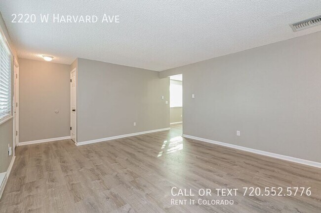 Building Photo - 2220 W Harvard Ave