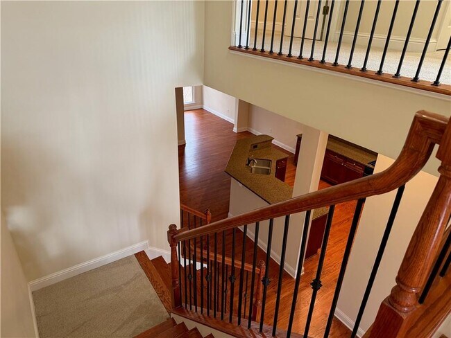 Building Photo - 1303 Creekside Pl SE