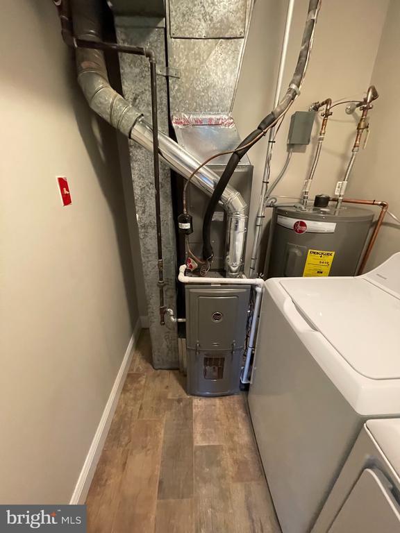 Building Photo - 167 Andover Pl