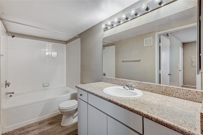Building Photo - 555 E Silverado Ranch Blvd