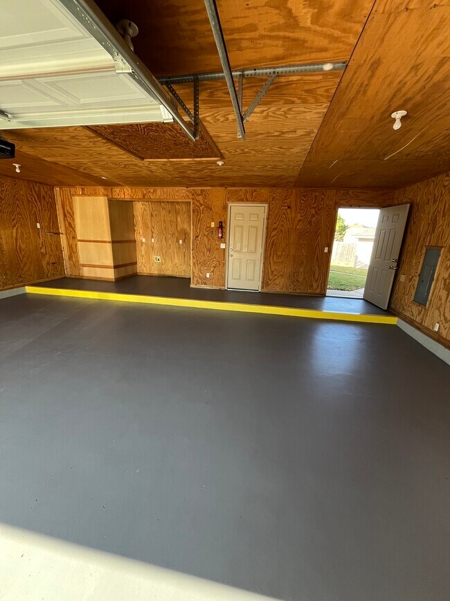 Building Photo - 1404 Bois D Arc Dr