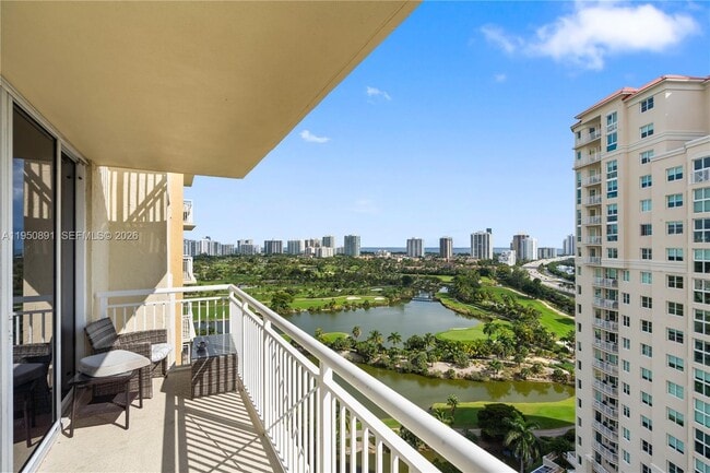 Building Photo - 19501 W Country Club Dr