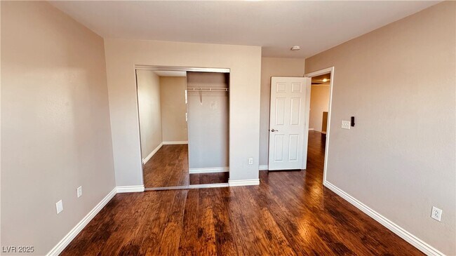 Building Photo - 166 Lenape Heights Ave
