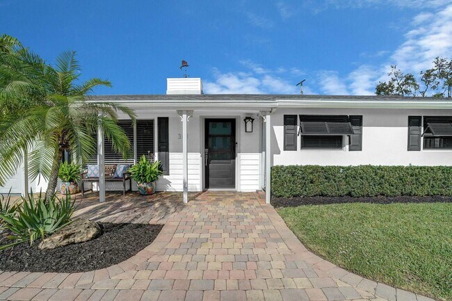 Primary Photo - 301 Enfield Rd