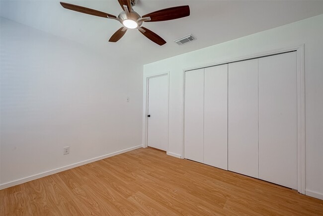 Building Photo - 810 Richvale Ln