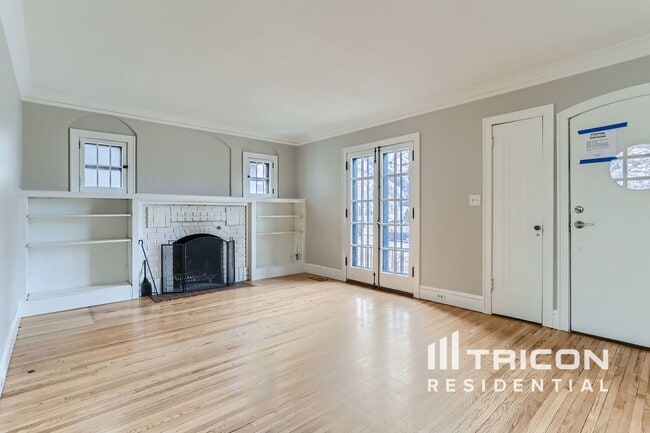 Building Photo - 4849 Xerxes Ave S