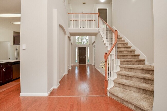Building Photo - 406 Sterling Heights Ln
