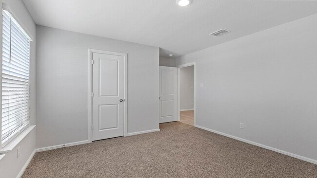 Building Photo - 5908 Harvey Gap Ln