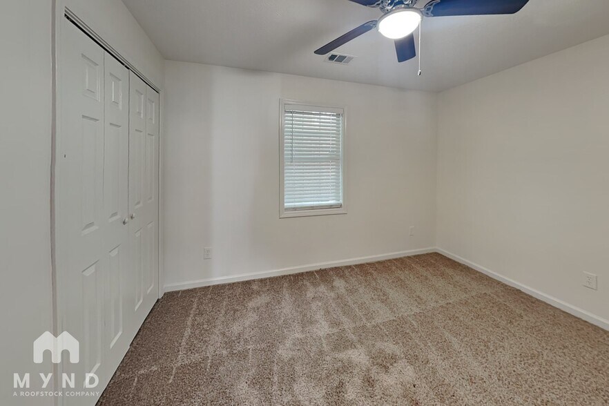 Building Photo - 204 Eagles Crest Ct