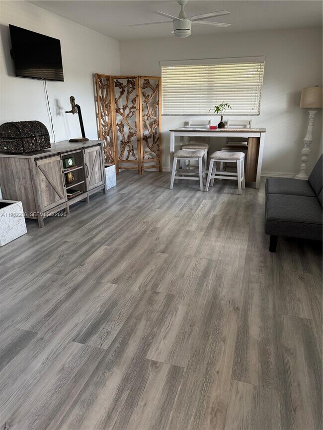 Building Photo - 3500 Harrison St