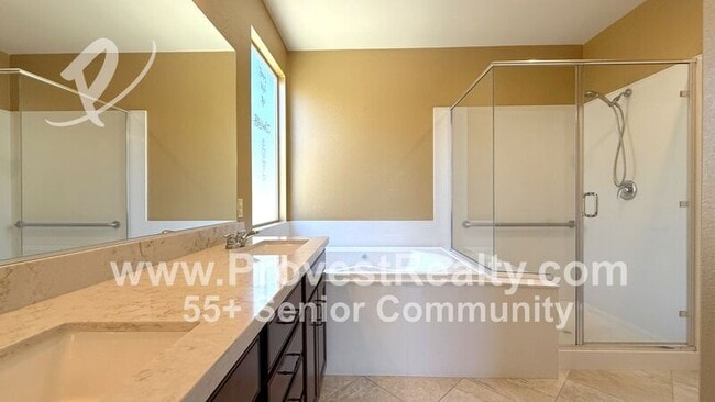 Building Photo - 18867 Lariat St