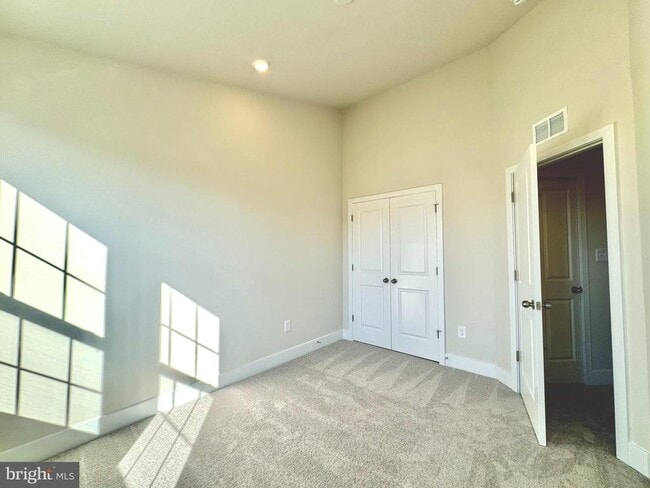 Building Photo - 1456 Clingmans Dome Dr