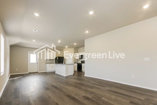 Building Photo - 2623 E Meramec St