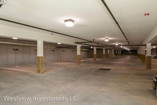 Building Photo - 2815 Rohret Rd