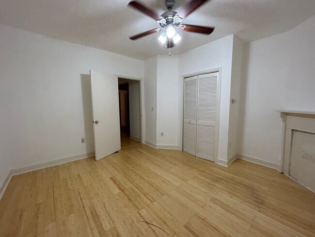 Building Photo - Highland Park II