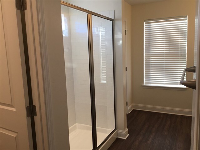 Building Photo - 58 S Lancaster Dr