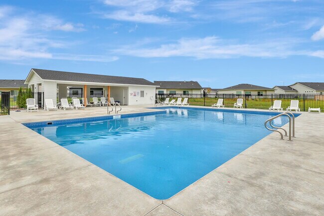 Building Photo - 969 W Long Path Ct