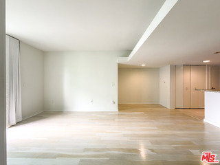 Building Photo - 13700 Marina Pointe Dr
