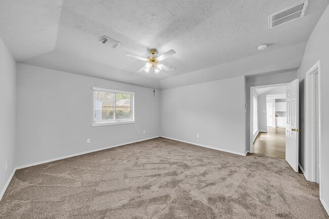 Building Photo - 5418 Timber Quail Dr