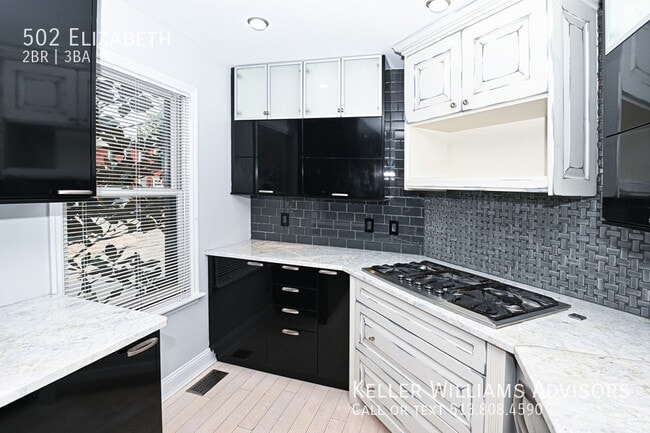 Building Photo - 502 Elizabeth-