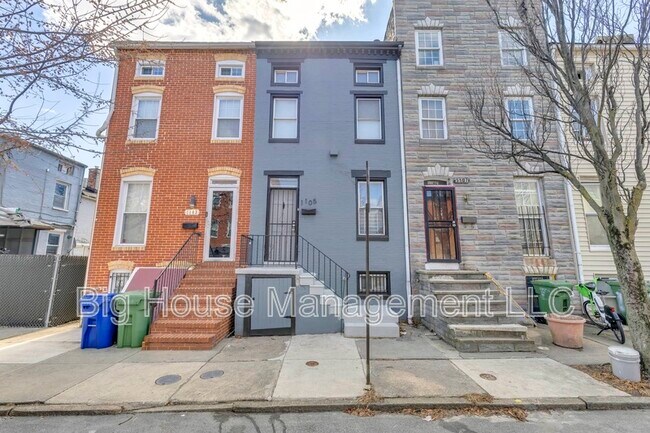 Primary Photo - 1105 W Lombard St