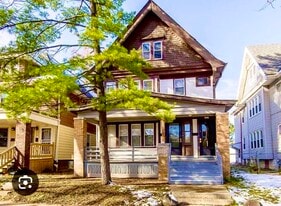 Building Photo - 2463 N 45th St