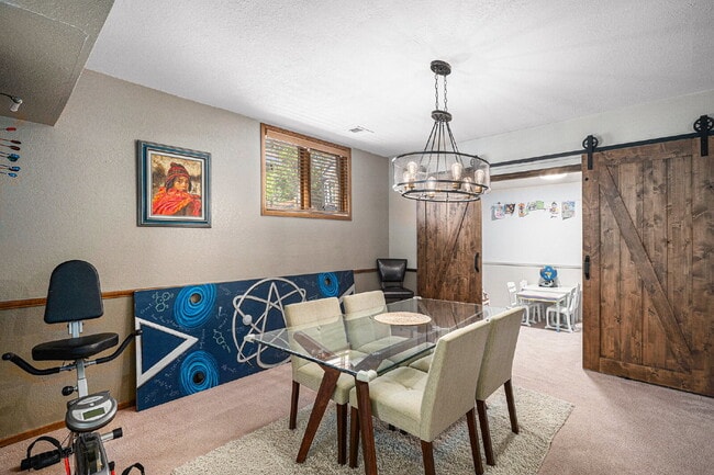 Building Photo - "Spacious 4-Bedroom Retreat with 3.5 Baths...
