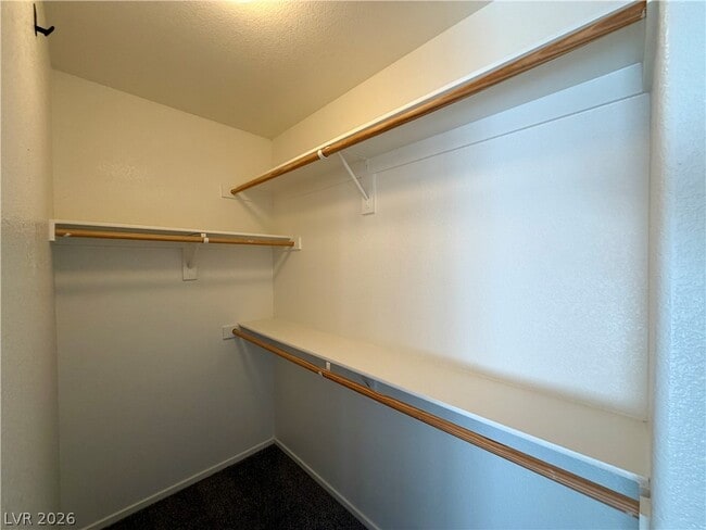 Building Photo - 930 Wembly Hills Pl