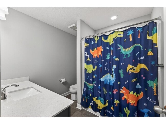 Building Photo - 1559 Edgebrook Ln