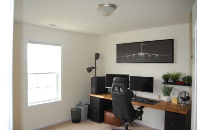 Building Photo - 388 W Birdie Ln